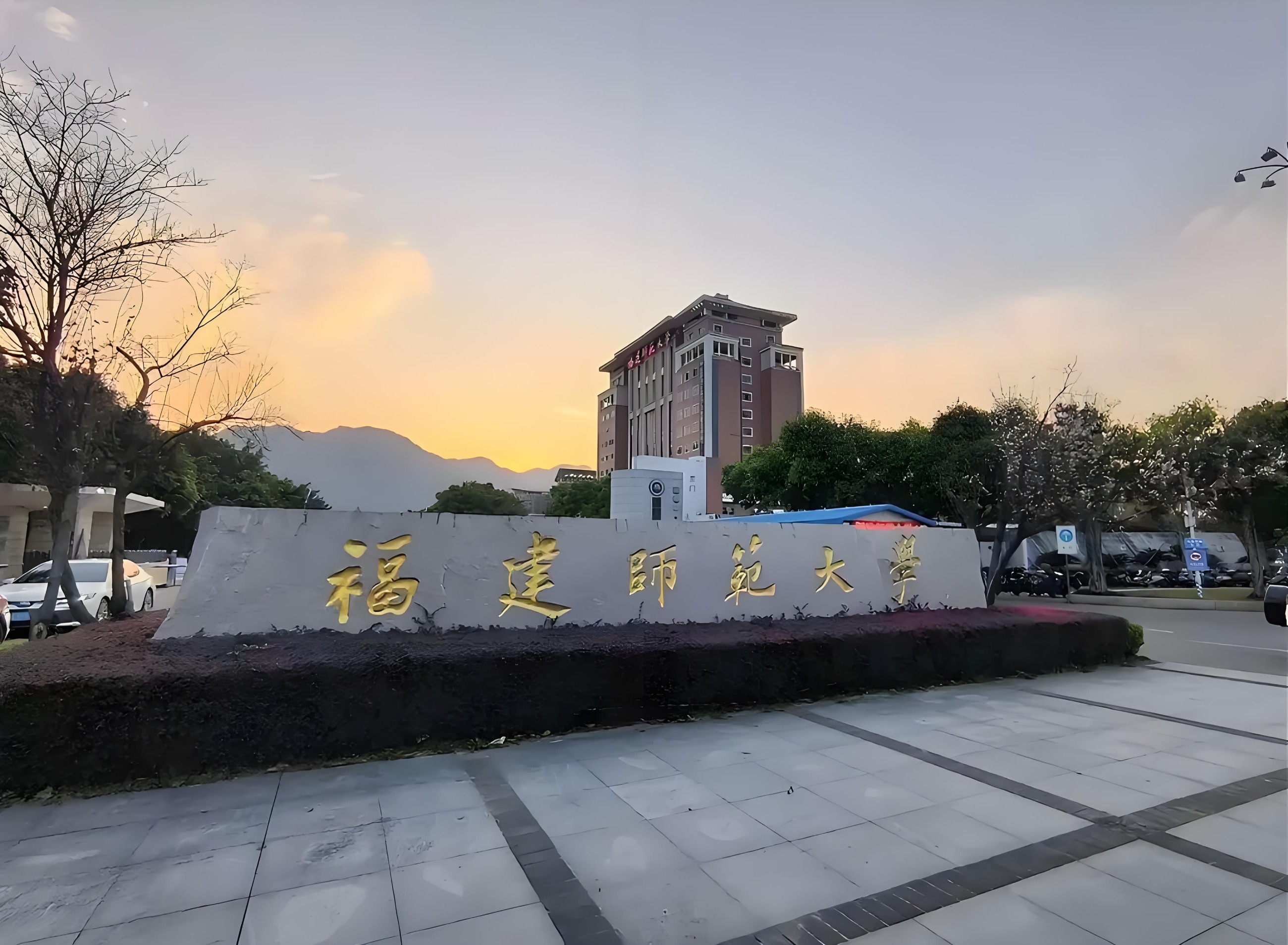 洁博利感应小便器工程案例图
